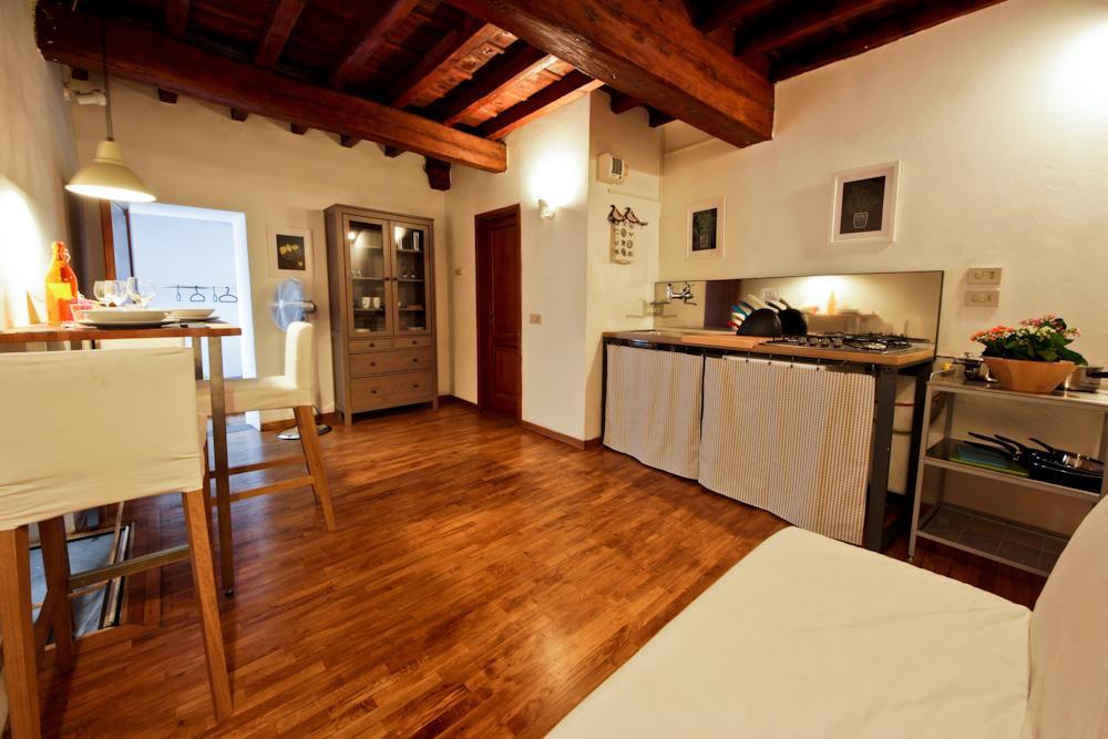 Ponte Vecchio Tower Apartamento Florença Exterior foto