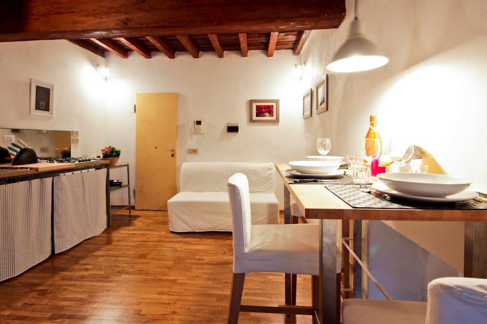 Ponte Vecchio Tower Apartamento Florença Exterior foto